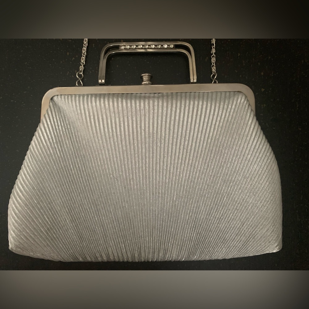 Elegant Vintage Silver Evening Clutch